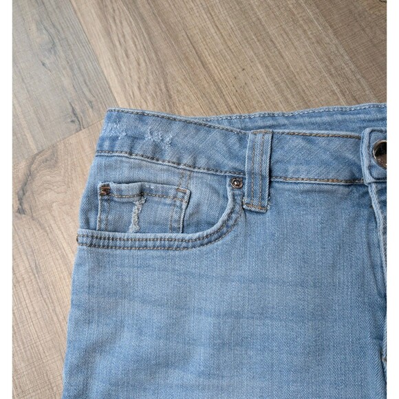 Seven7  Light Blue Denim Shorts Size 8 Stretch Distressed Cut Off 5" Inseam - Picture 3 of 10